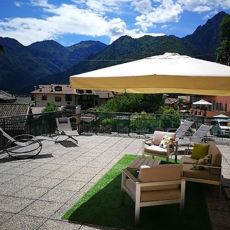 Casa Luca E Cristina Villa Mezzolago Bagian luar foto
